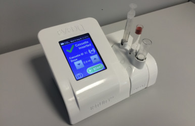 EVEON annonce la réalisation d’un nouveau prototype connecté Intuity® Mix pour la préparation automatique de médicaments lyophilisés