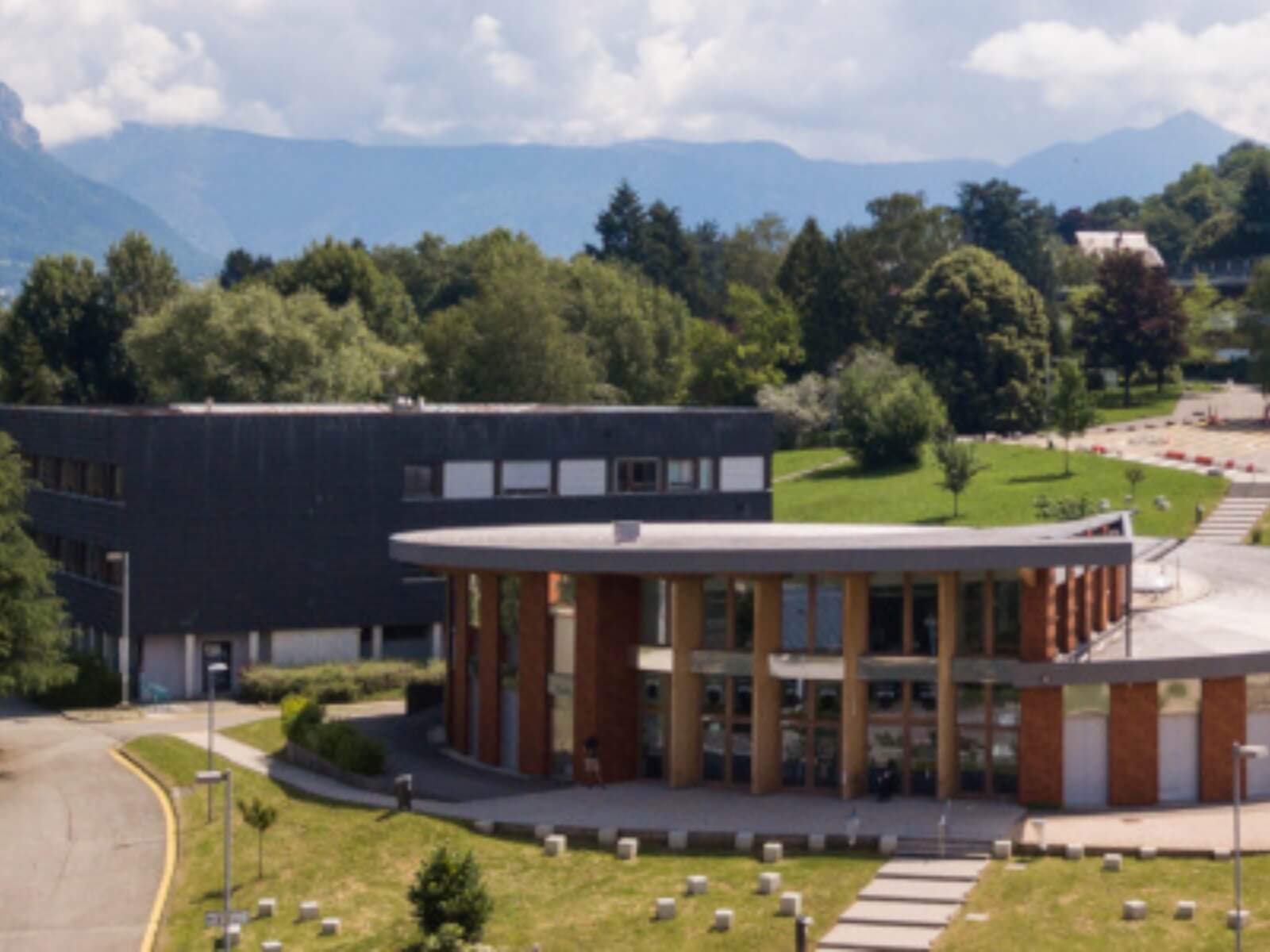 L’université Savoie Mont Blanc figure dans le top du classement international CWUR des « meilleures » universités du monde